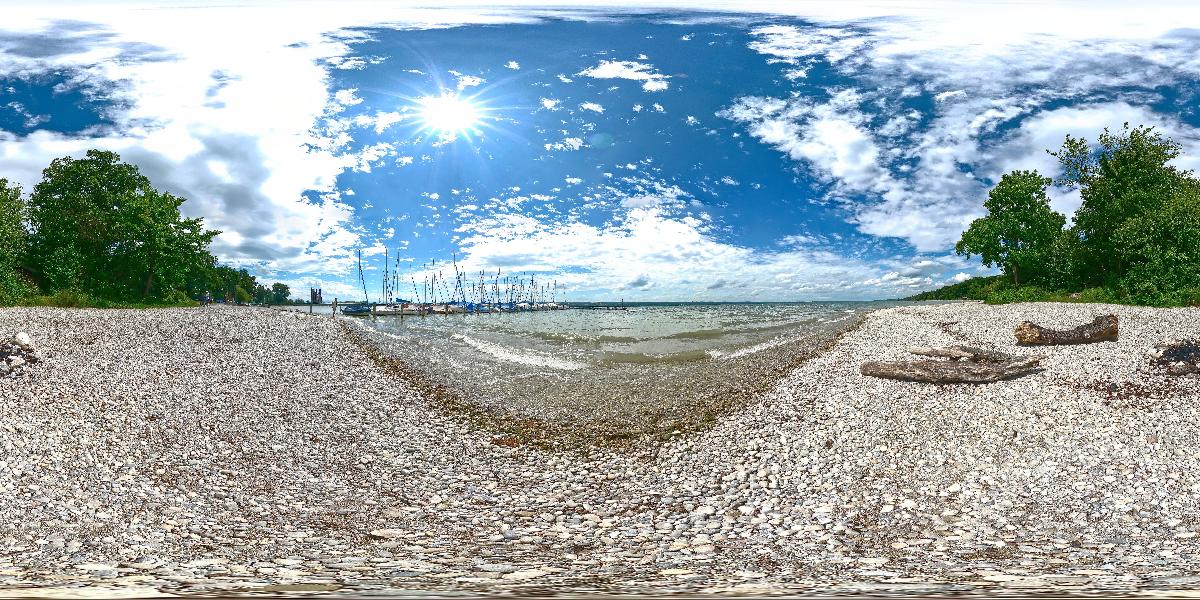 Strand in Aidenried am Ammersee (Foto: © Werner Pietschmann)