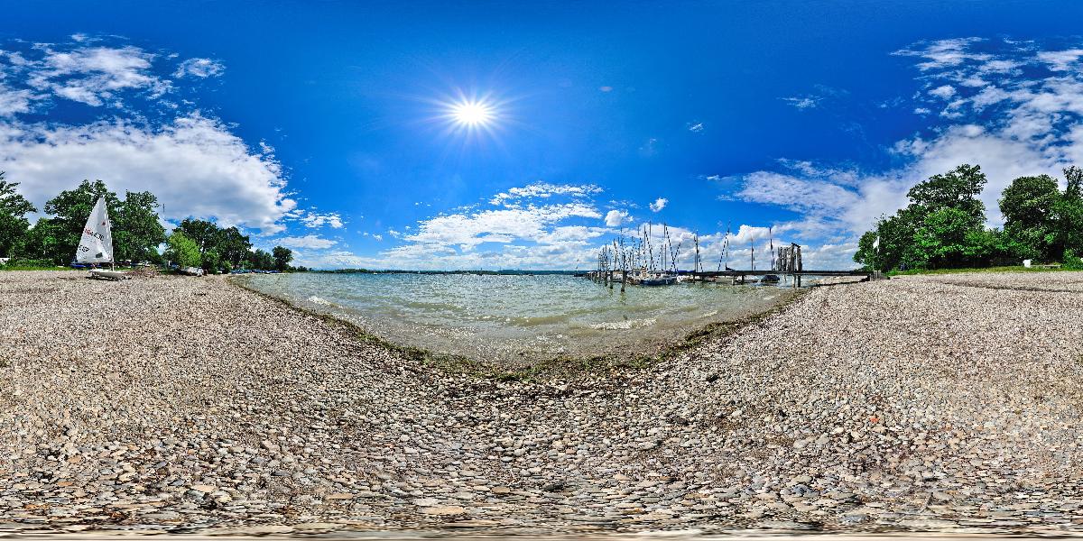 Strand in Aidenried am Ammersee (Foto: © Werner Pietschmann)