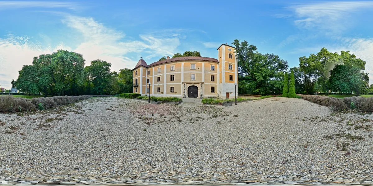 hedervar-schloss-01.webp
