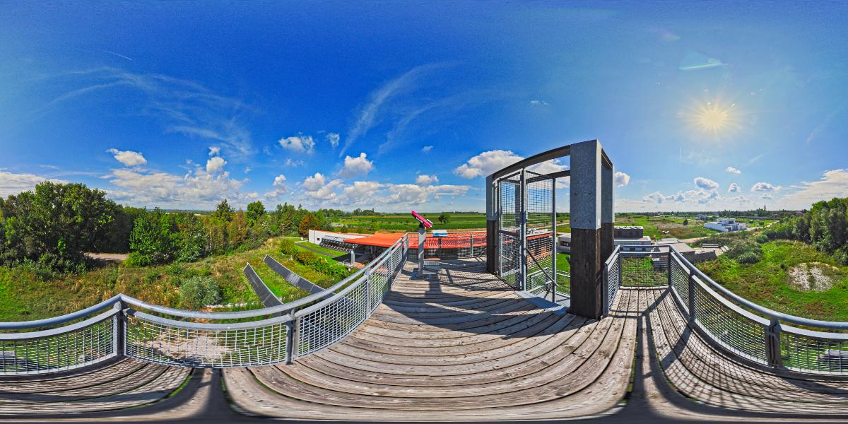 Aussichtsturm in der Hölle bei Illmitz (Foto: © Werner Pietschmann) Aussichtsturm in der Hölle bei Illmitz (Foto: © Werner Pietschmann)