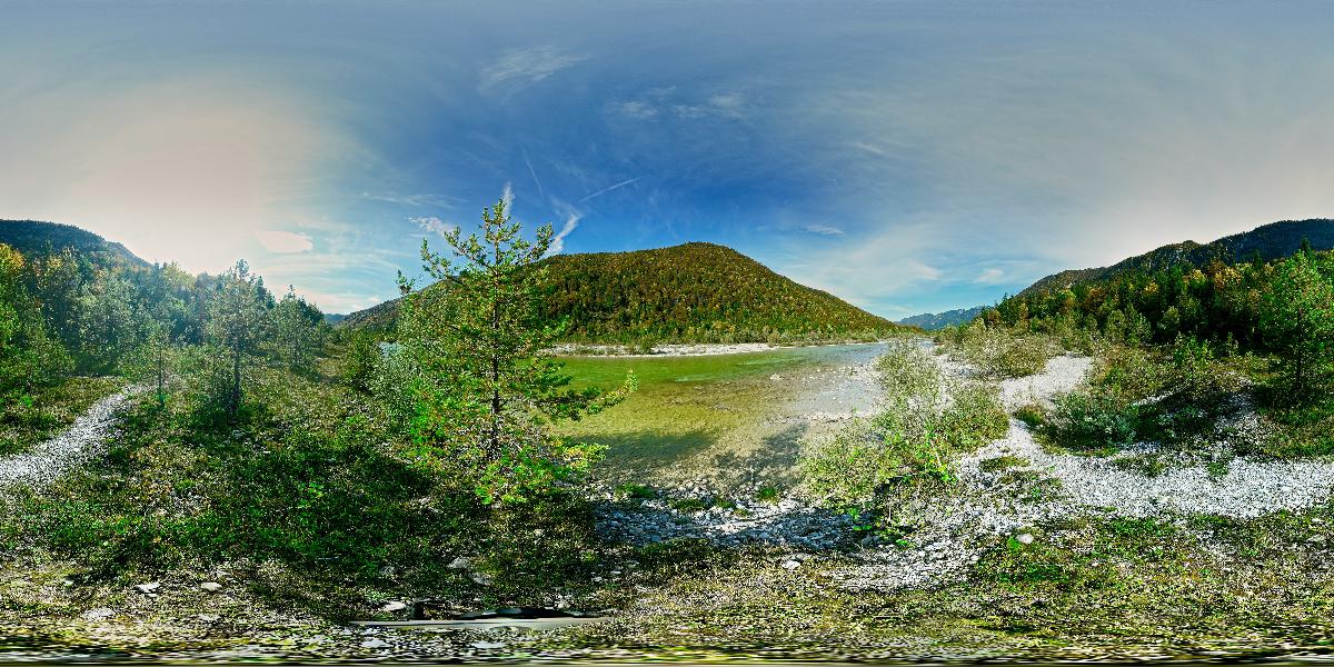 Isar bei Lenggries (Foto: © Werner Pietschmann) Isar bei Lenggries (Foto: © Werner Pietschmann)