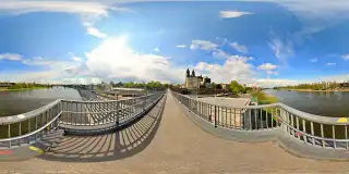 Blick über die Elbe in Magdeburg