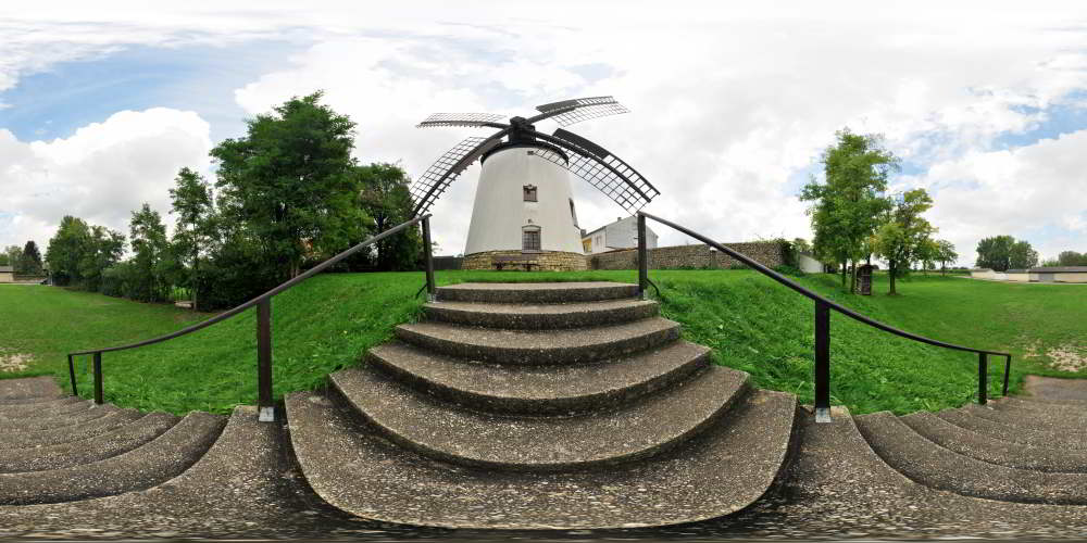 Windmühle in Podersdorf am See (Foto: © Werner Pietschmann)