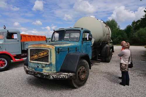 Foto: © Werner Pietschmann 1963 Magirus-Deutz Jupiter HDEL mit Kässbohrer-Aufbau beim Oldtimer-Nutzfahrzeugtreffen 2016 im Kieswerk Ebenhöh