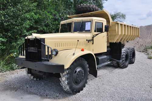 Foto: © Werner Pietschmann 1979 KrAZ 256 beim Oldtimer-Nutzfahrzeugtreffen 2016 im Kieswerk Ebenhöh
