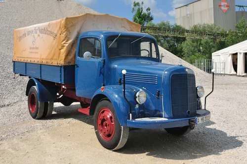 Foto: © Werner Pietschmann Mercedes-Benz L3500 vom Mercedes-Benz Classic Center beim Oldtimer-Nutzfahrzeugtreffen 2016 im Kieswerk Ebenhöh