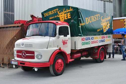 Foto: © Werner Pietschmann Mercedes-Benz L710 Kurzhauber Getränke Bee vom Mercedes-Benz Classic Center