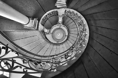 Foto: Werner Pietschmann Treppe in der Lukaskirche in München