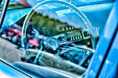 Blick ins Innere eines 1962 Chrysler Saratoga