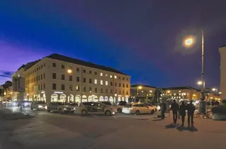 Taxistand am Odeonsplatz in München