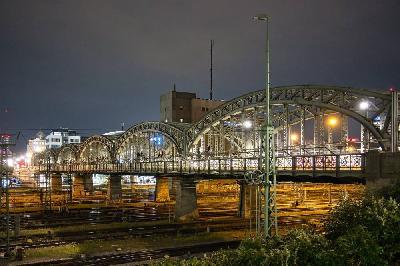 München bei Nacht, fotografiert von Werner Pietschmann