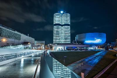 Foto: Werner Pietschmann BMW-Vierzylinder und Museum